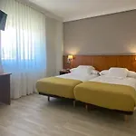 Hotel Ciudad De Compostela 3*
