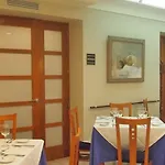 Ciudad De Compostela 3*