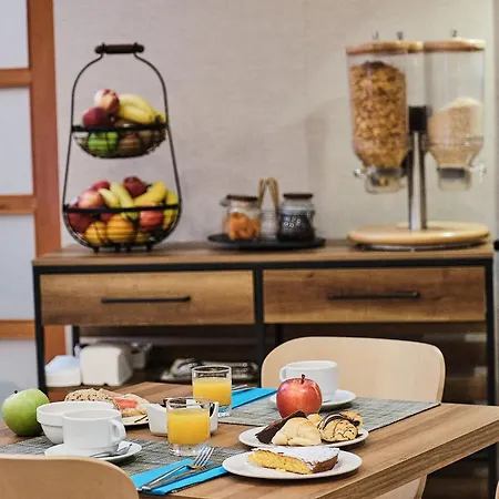 Ciudad De Compostela Hotel 3*