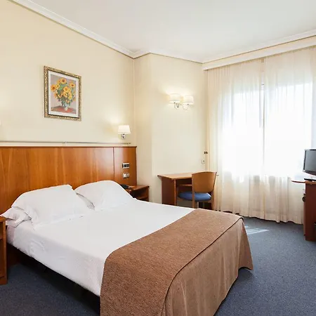 Ciudad De Compostela Hotel