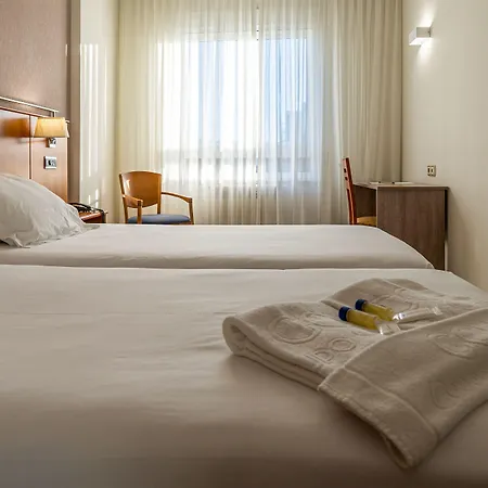 Hotel Ciudad De Compostela 3*