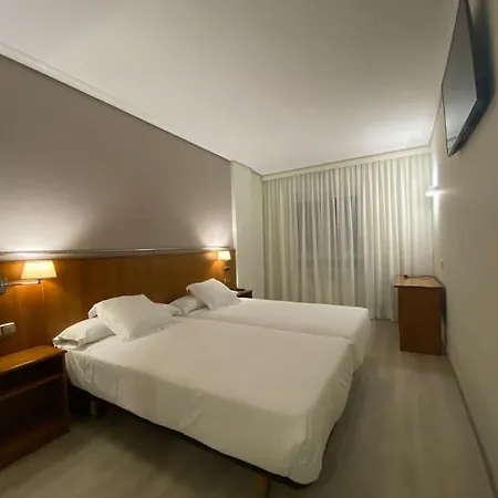 Ciudad De Compostela Hotel