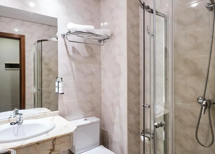 Ciudad De Compostela 3*