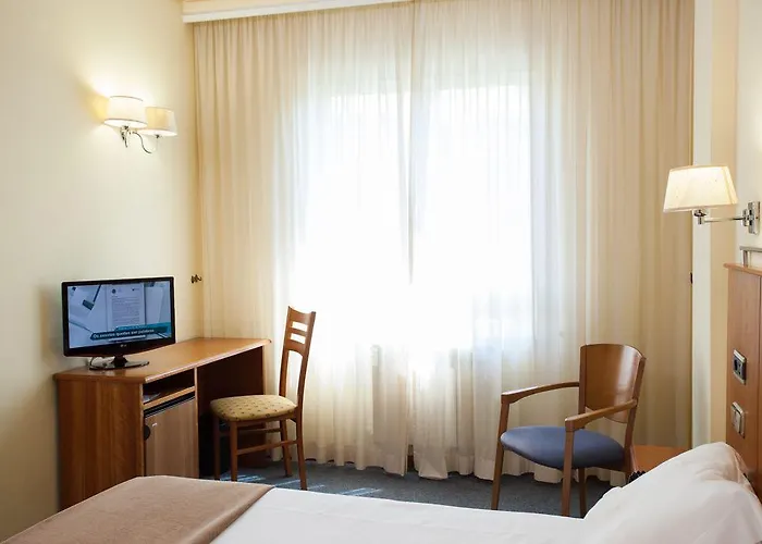 Ciudad De Compostela Hotel
