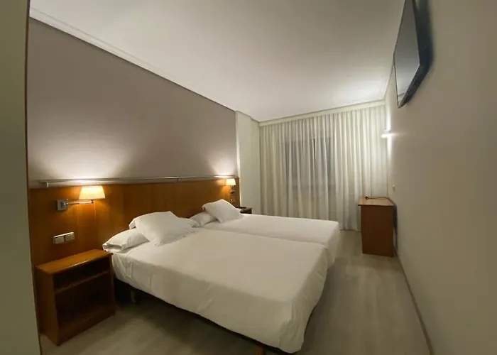 Ciudad De Compostela Hotel